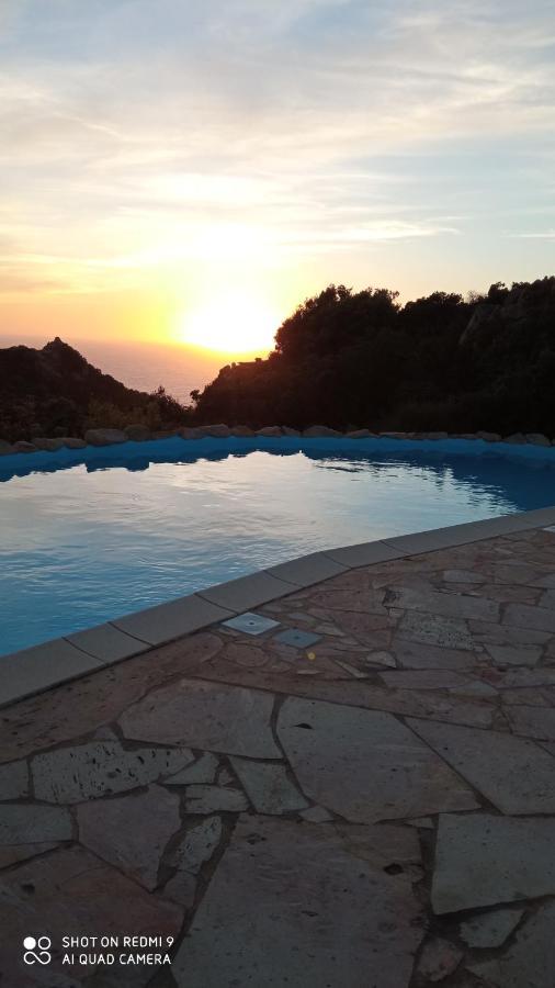 Villetta Rocchi - Costa Paradiso Bagian luar foto